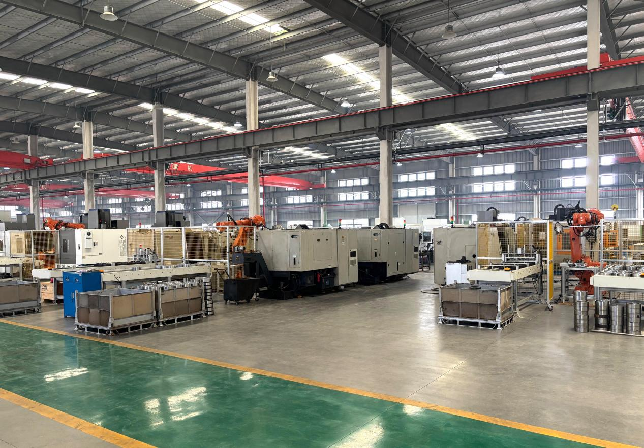 RSK Plures Robotic Automatic CNC lineas in operationem Achieving Breakthroughs in Capacity and Efficiency